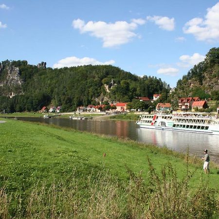 Ferienwohnung Am Gruenbach Ратен Екстериор снимка