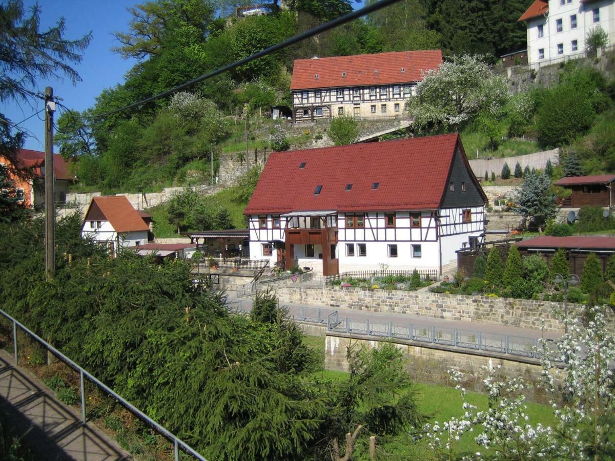 Ferienwohnung Am Gruenbach Ратен Екстериор снимка