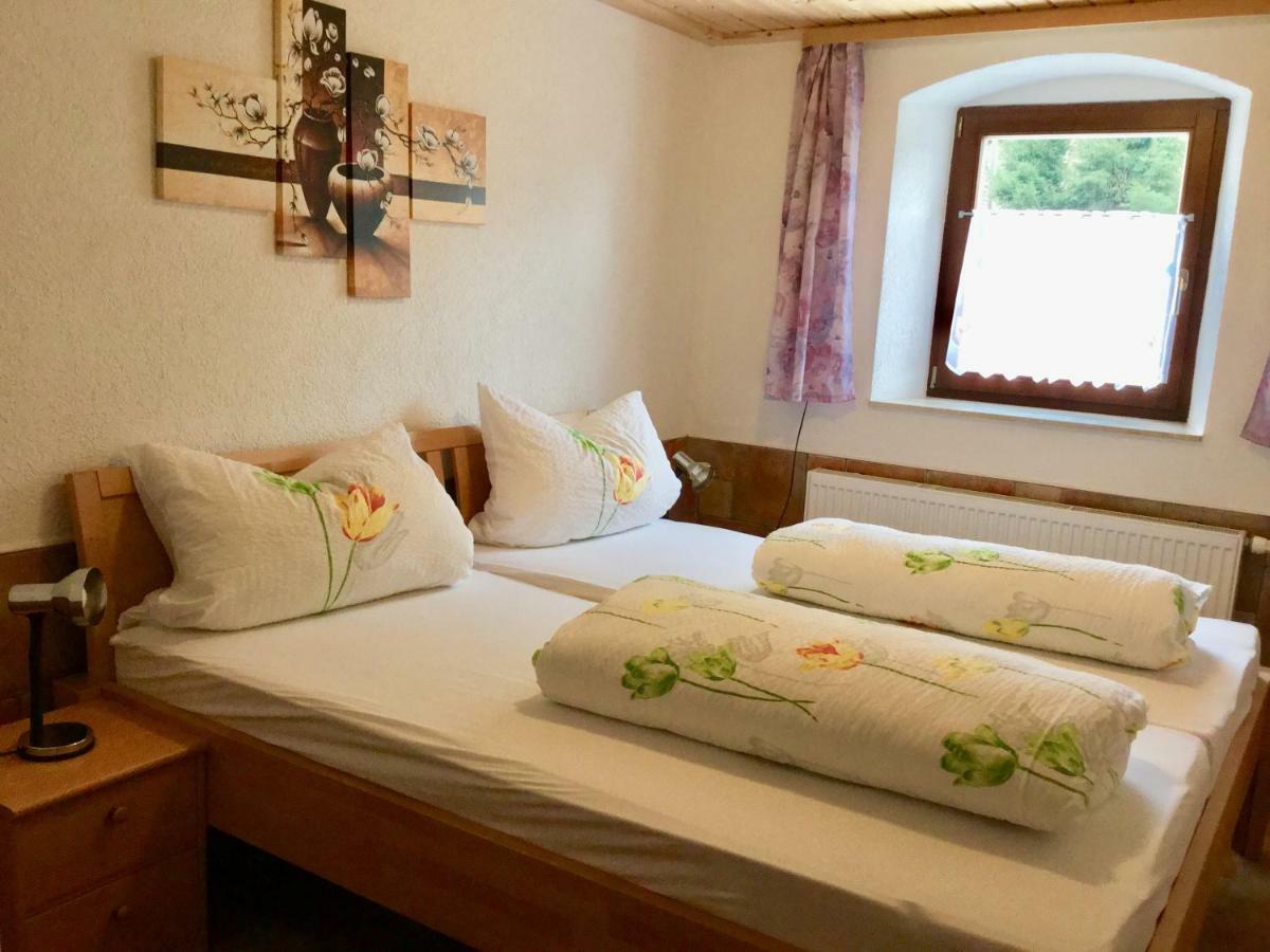 Ferienwohnung Am Gruenbach Ратен Екстериор снимка